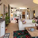 Maison Groleau Bed & Breakfast 4*