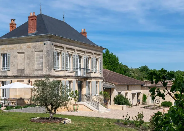 Maison Groleau 4* Mombrier