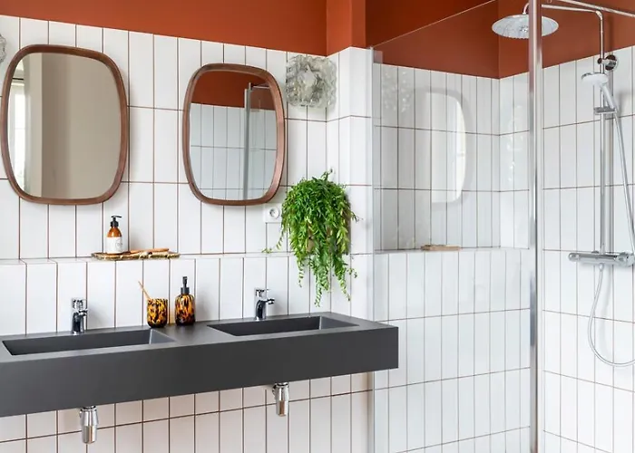 Maison Groleau 4* Mombrier