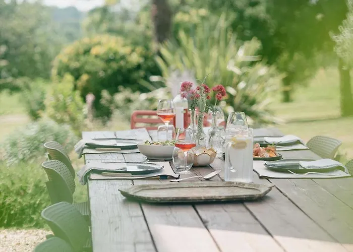 Bed & Breakfast Maison Groleau Mombrier